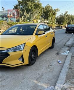 هیۆندای ئەلەنترا